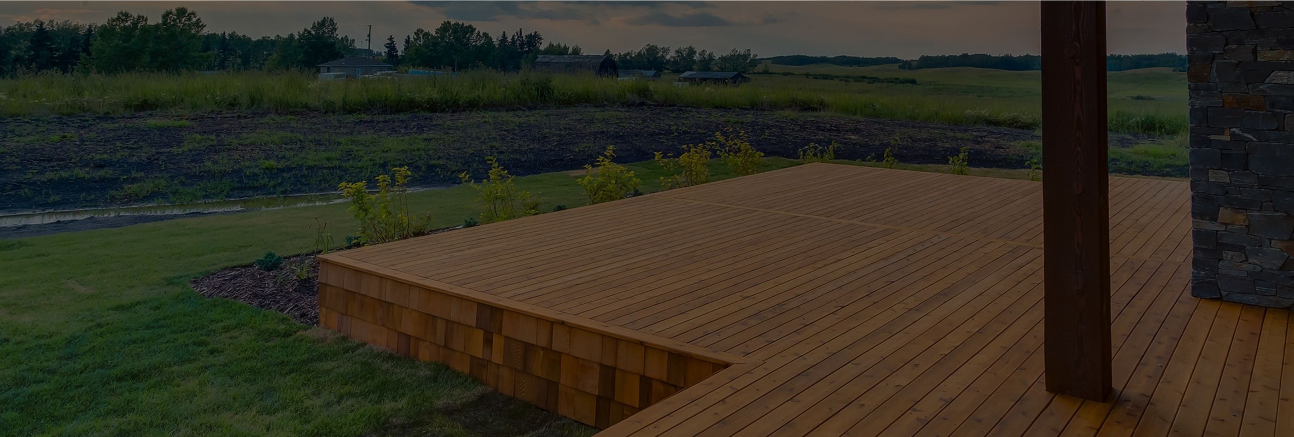 28 Lower cedar deck